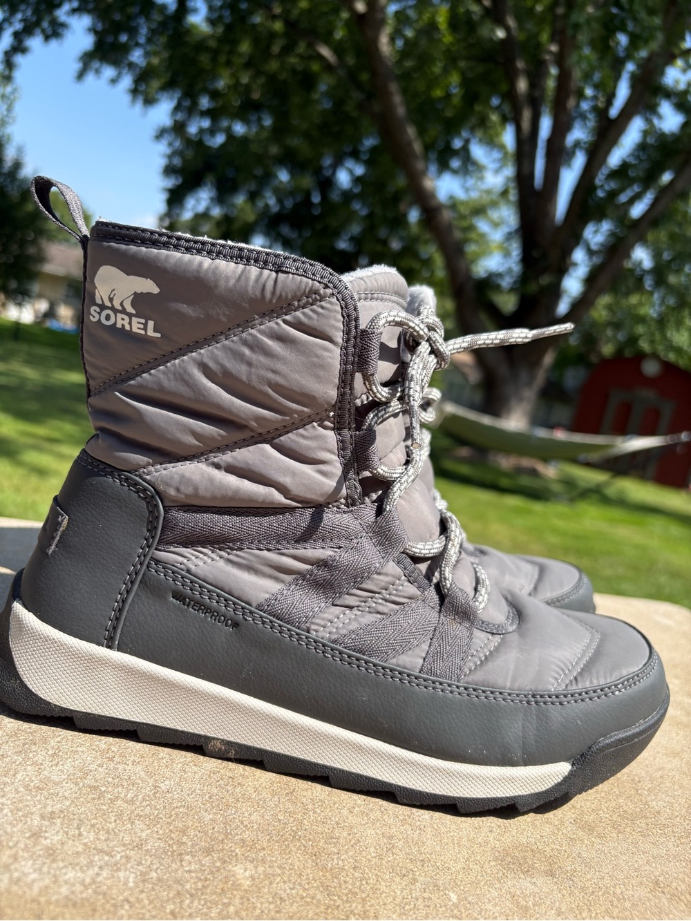 Sorel Womens Gray Lace-Up Quilted Waterproof Snow Boots